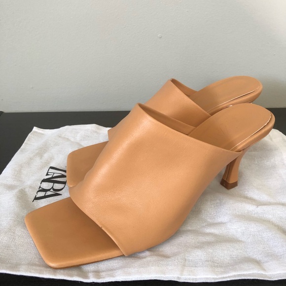 Zara Tan Leather Mules - Picture 3 of 4
